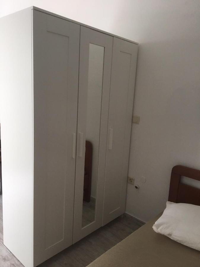 Villa Berlin Bol Exteriör bild